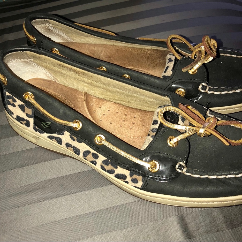 Sperry Flats Size 9 - image 1